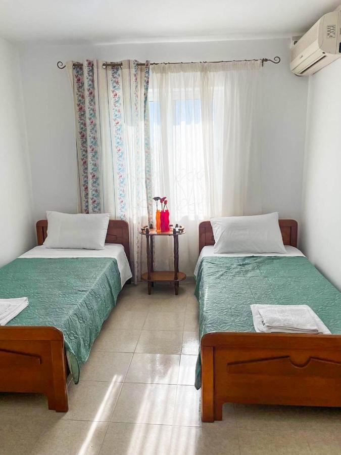 Apartment Zani Xarre Buitenkant foto